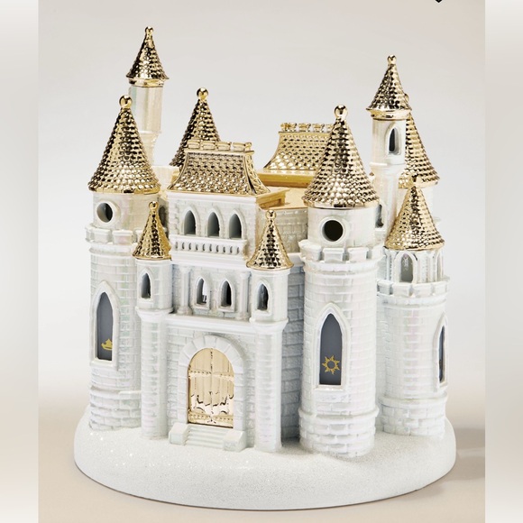 Bath And Body Works Disney Princess Castle 3 Wick Candle Pedestal - Picture 4 of 4